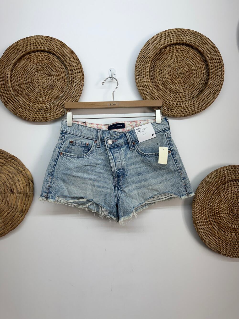 NEW Aero Aeropostale Vintage High Rise Shorty Jean Shorts 6